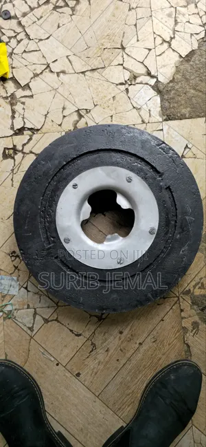 Red East Floor Polisher Drive Board or Pad Holder.( የምንጣፍ ማጠቢያ ብሩሽ )