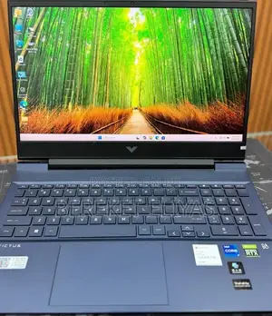 New Laptop HP Victus 16 16GB Intel Core i7 SSD 512GB
