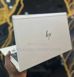 New Laptop HP EliteBook 830 G7 8GB Intel Core i5 SSD 512GB