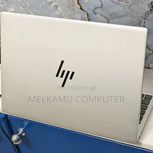 New Laptop HP Pavilion 17 16GB Intel Core i7 SSD 1T