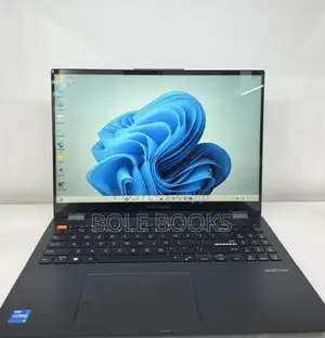 New Laptop Asus VivoBook 15 X505BA 16GB Intel Core i5 SSD 512GB