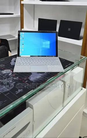 New Laptop Microsoft Surface Pro 6 8GB Intel Core i5 SSD 256GB