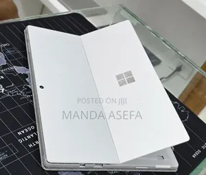 New Laptop Microsoft Surface Pro 6 8GB Intel Core i5 SSD 256GB
