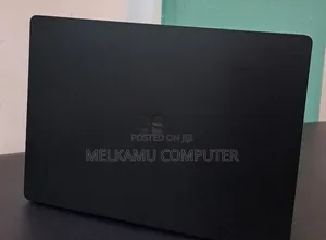 New Laptop Microsoft Surface Laptop 5 16GB Intel Core i7 SSD 512GB