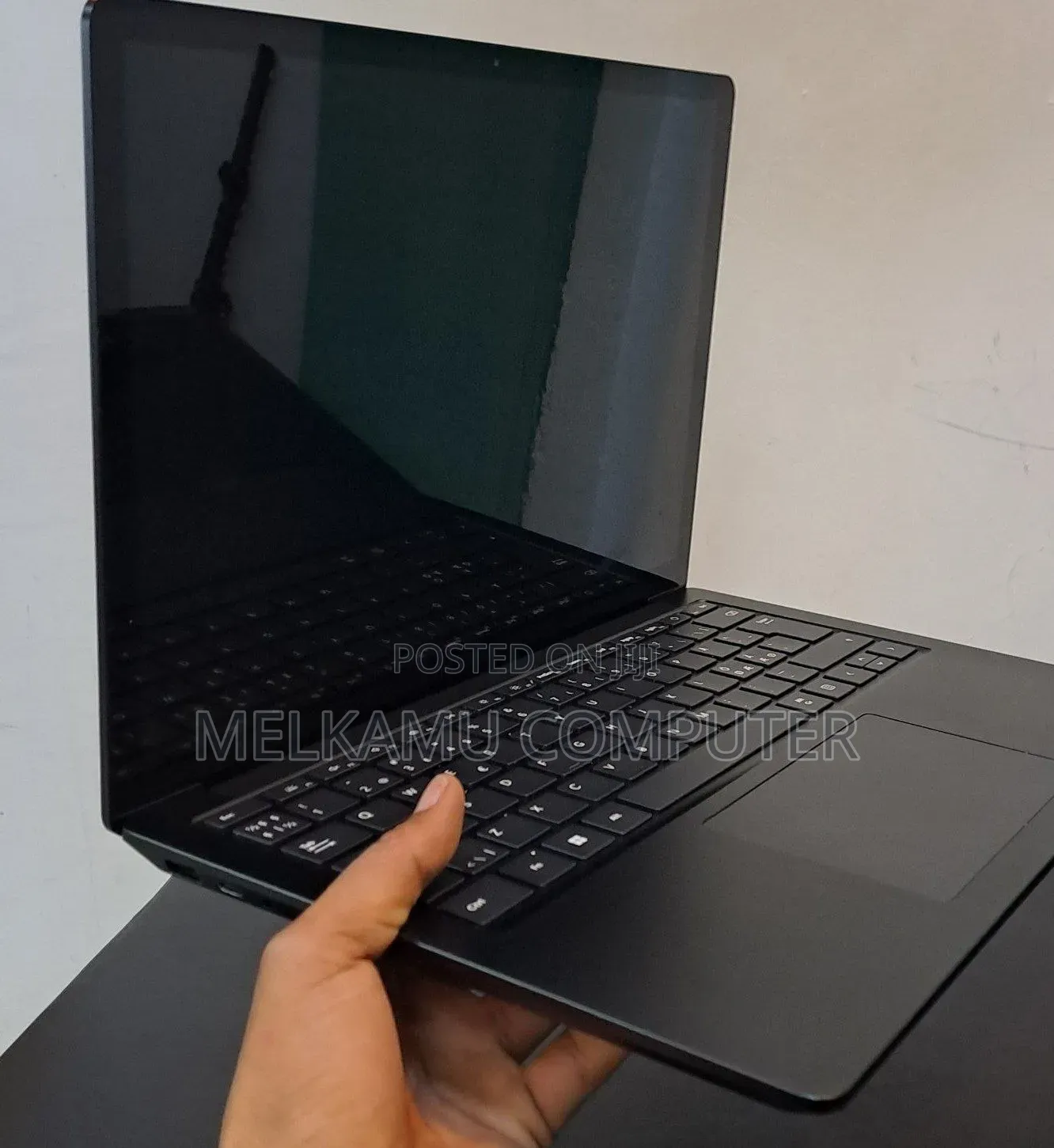 New Laptop Microsoft Surface Laptop 5 16GB Intel Core i7 SSD 512GB