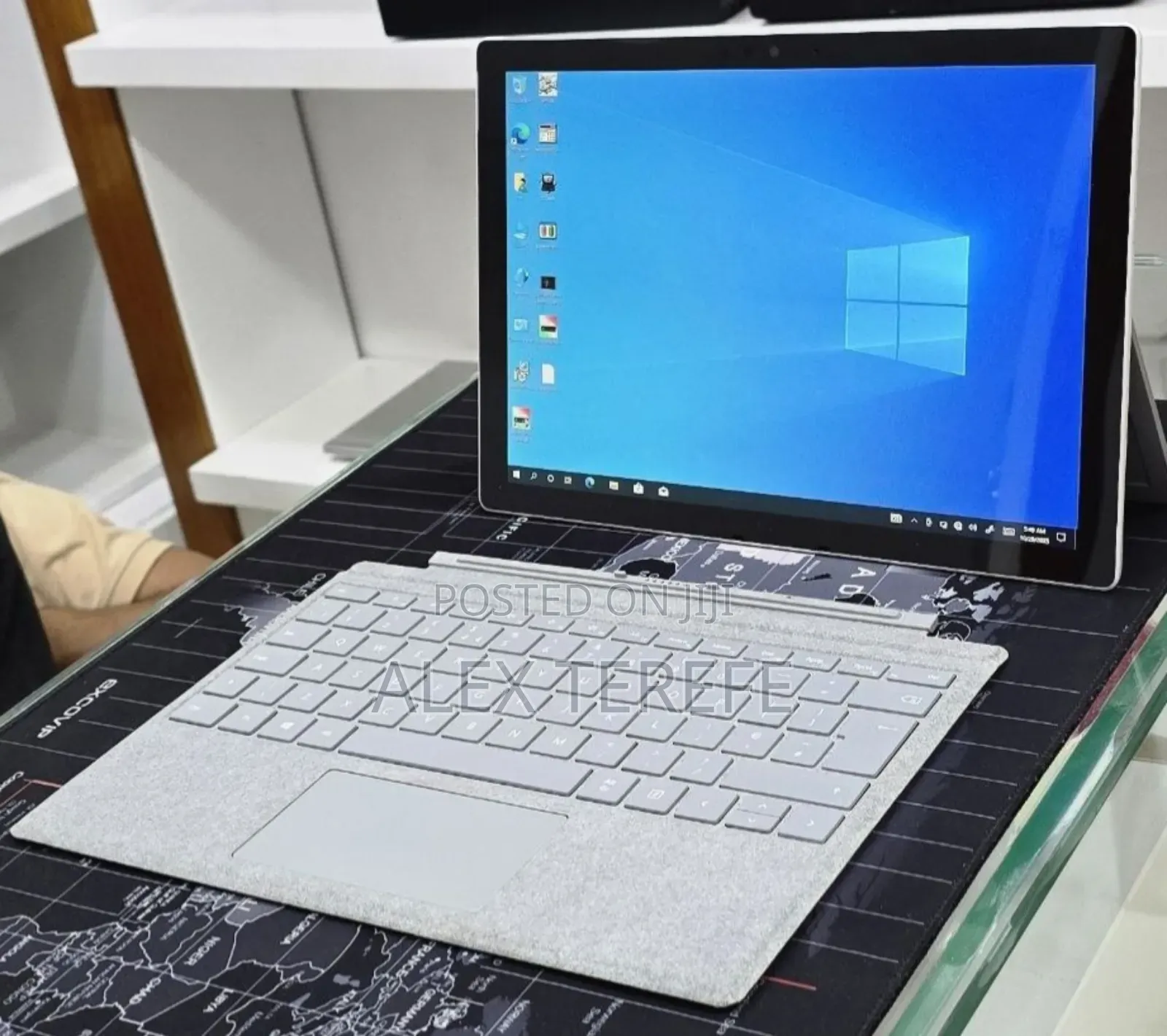New Laptop Microsoft Surface Pro 6 8GB Intel Core i5 SSD 256GB