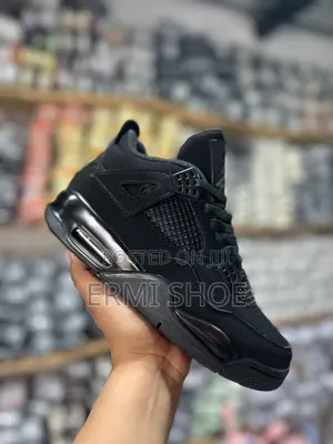 Retro Air Jordan 4 Black