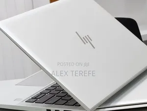 New Laptop HP EliteBook 840 G8 16GB Intel Core i7 SSD 512GB