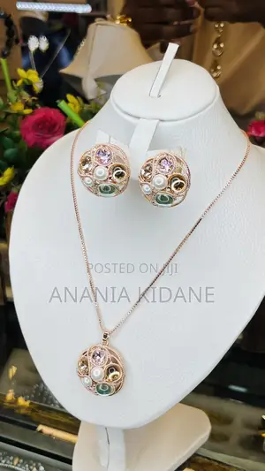 Queens Jewelry