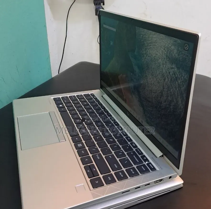 New Laptop HP EliteBook 840 G7 16GB Intel Core i5 SSD 512GB