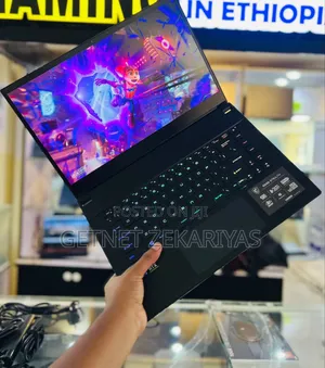 New Laptop MSI Stealth GS77 16GB Intel Core i7 SSD 1T