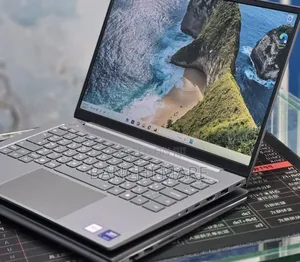 New Laptop Lenovo Thinkbook 14 16GB Intel Core Ultra 7 SSD 512GB