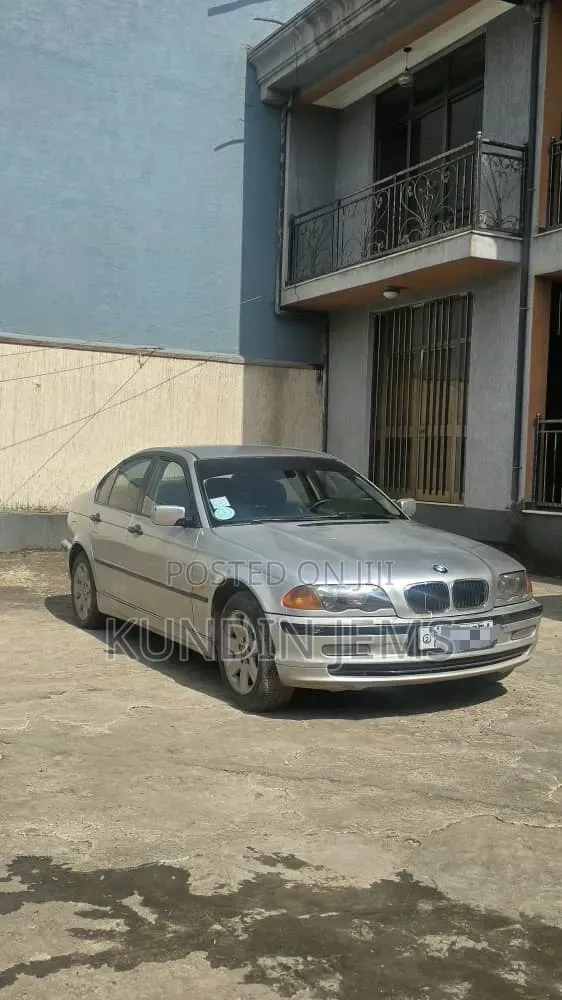 BMW 318i 2001 Silver