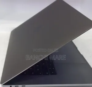 New Laptop Apple MacBook Pro 2016 16GB Intel Core i7 SSD 512GB