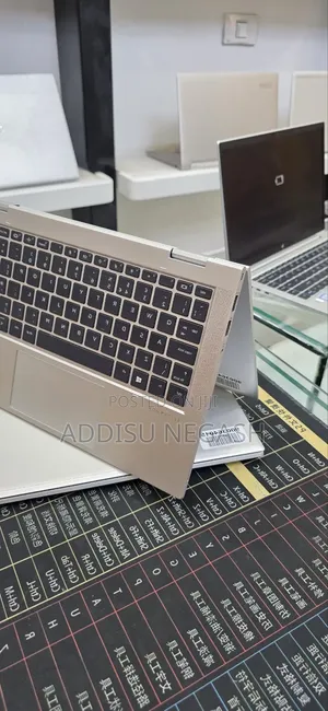 New Laptop HP EliteBook 840 16GB Intel SSD 512GB