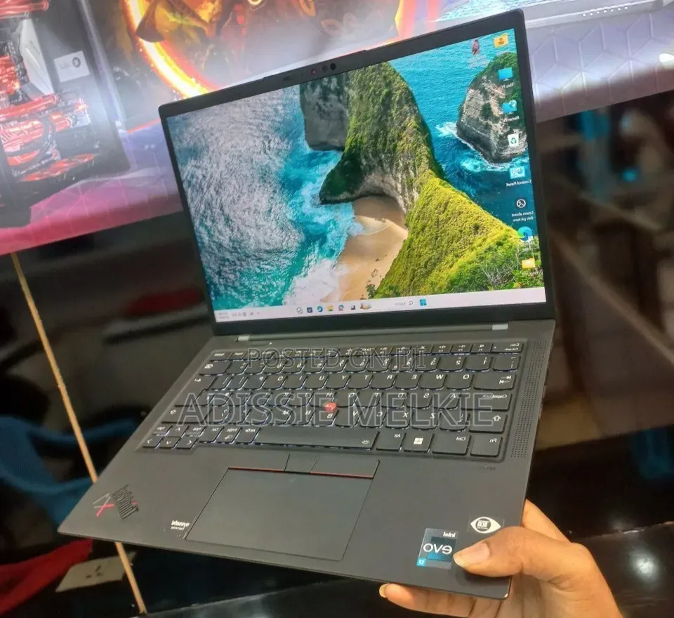 New Laptop Lenovo ThinkPad X1 Carbon 16GB Intel Core i7 SSD 512GB