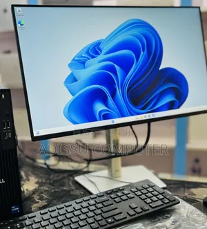 New Dell Pro Slim QCS1250 SFF 8GB Intel Core i5 SSD 512GB