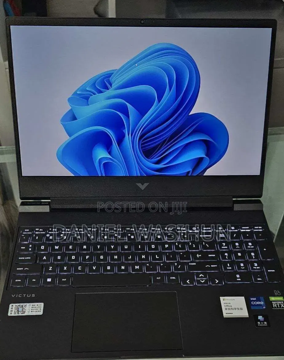 New Laptop HP Victus 15 16GB Intel Core i7 SSD 512GB