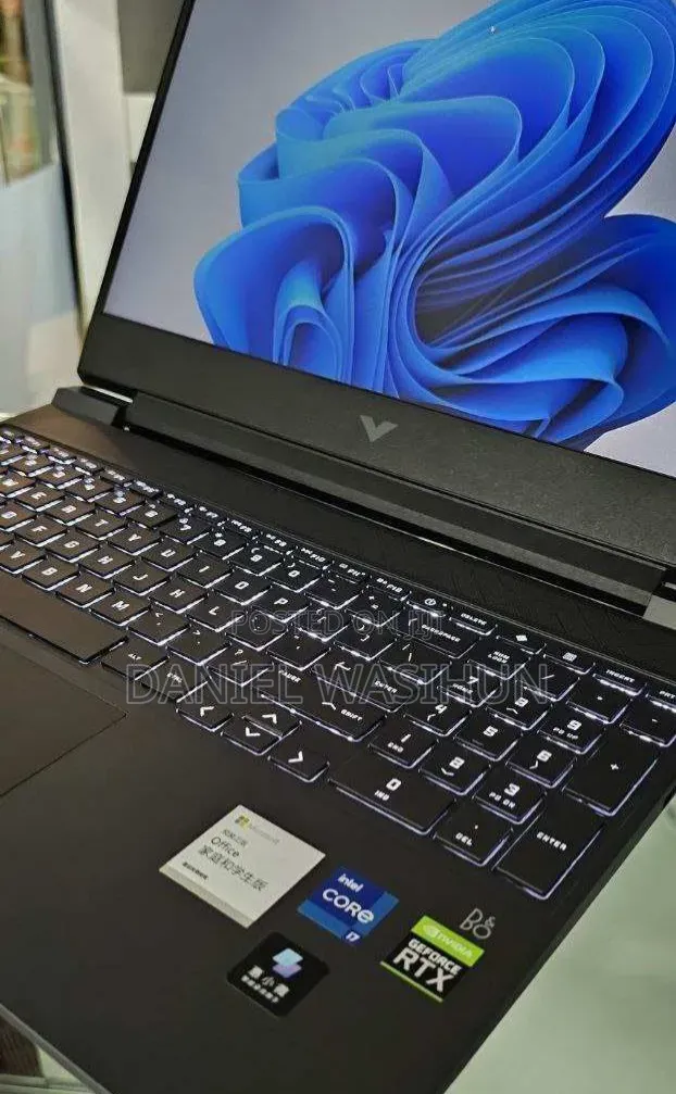 New Laptop HP Victus 15 16GB Intel Core i7 SSD 512GB