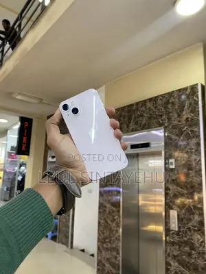 Apple iPhone 13 256 GB Pink