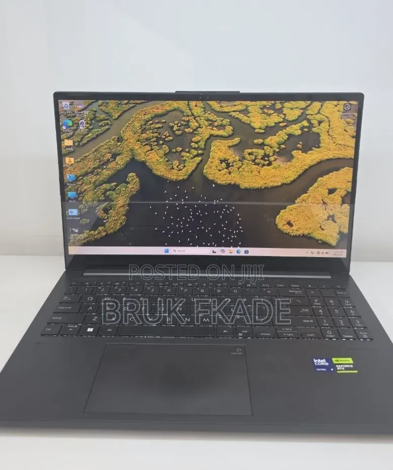 New Laptop Asus VivoBook 15 X505BA 16GB Intel Core Ultra 9 SSD 512GB