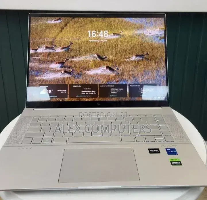 New Laptop HP Envy 15 12GB Intel Core i7 SSD 512GB
