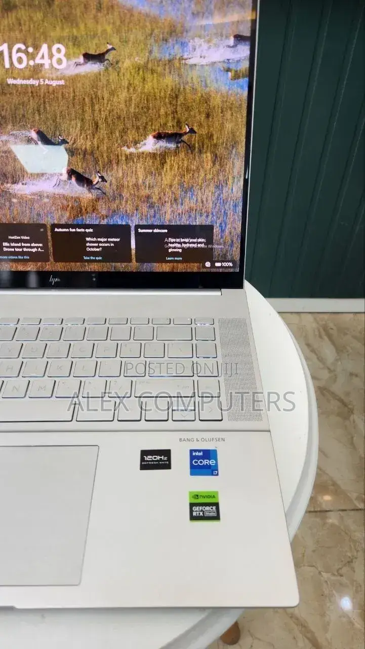 New Laptop HP Envy 15 12GB Intel Core i7 SSD 512GB