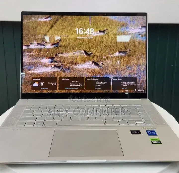 New Laptop HP Envy 15 12GB Intel Core i7 SSD 512GB