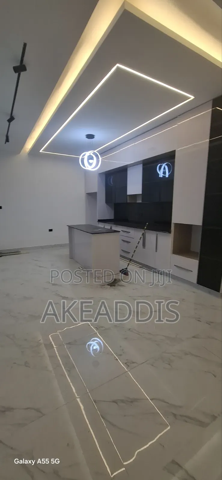 Furnished 8bdrm Townhouse/Terrace in ሰሚት, Bole for sale
