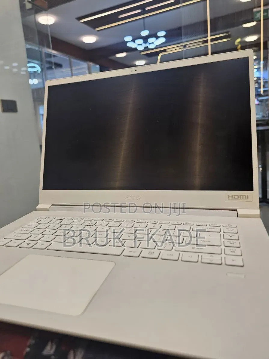 New Laptop Acer Conceptd 5 16GB Intel Core i7 SSD 512GB