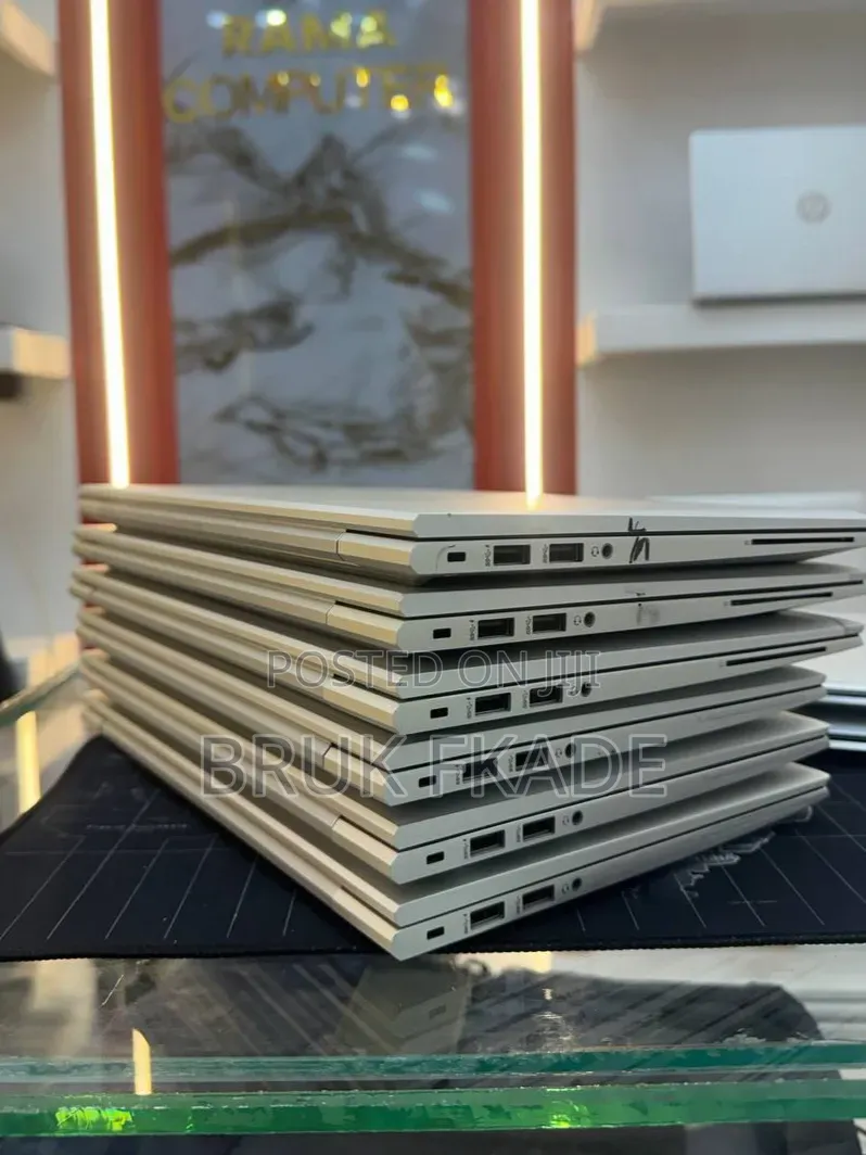 New Laptop HP EliteBook 830 G8 16GB Intel Core i7 SSD 512GB