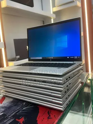 New Laptop HP EliteBook 830 G8 16GB Intel Core i7 SSD 512GB