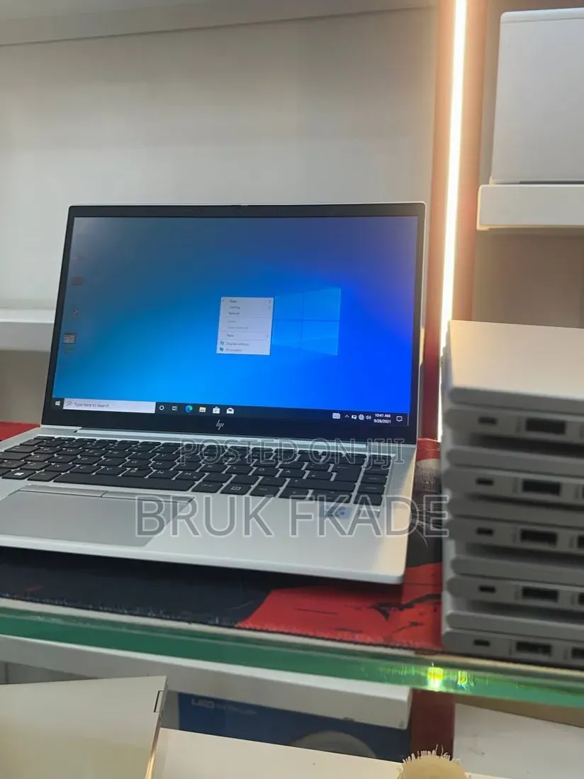 New Laptop HP EliteBook 830 G8 16GB Intel Core i7 SSD 512GB