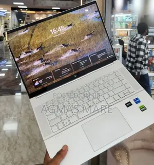 New Laptop HP Envy 16 Gaming 16-h1023dx 12GB Intel Core i7 SSD 512GB