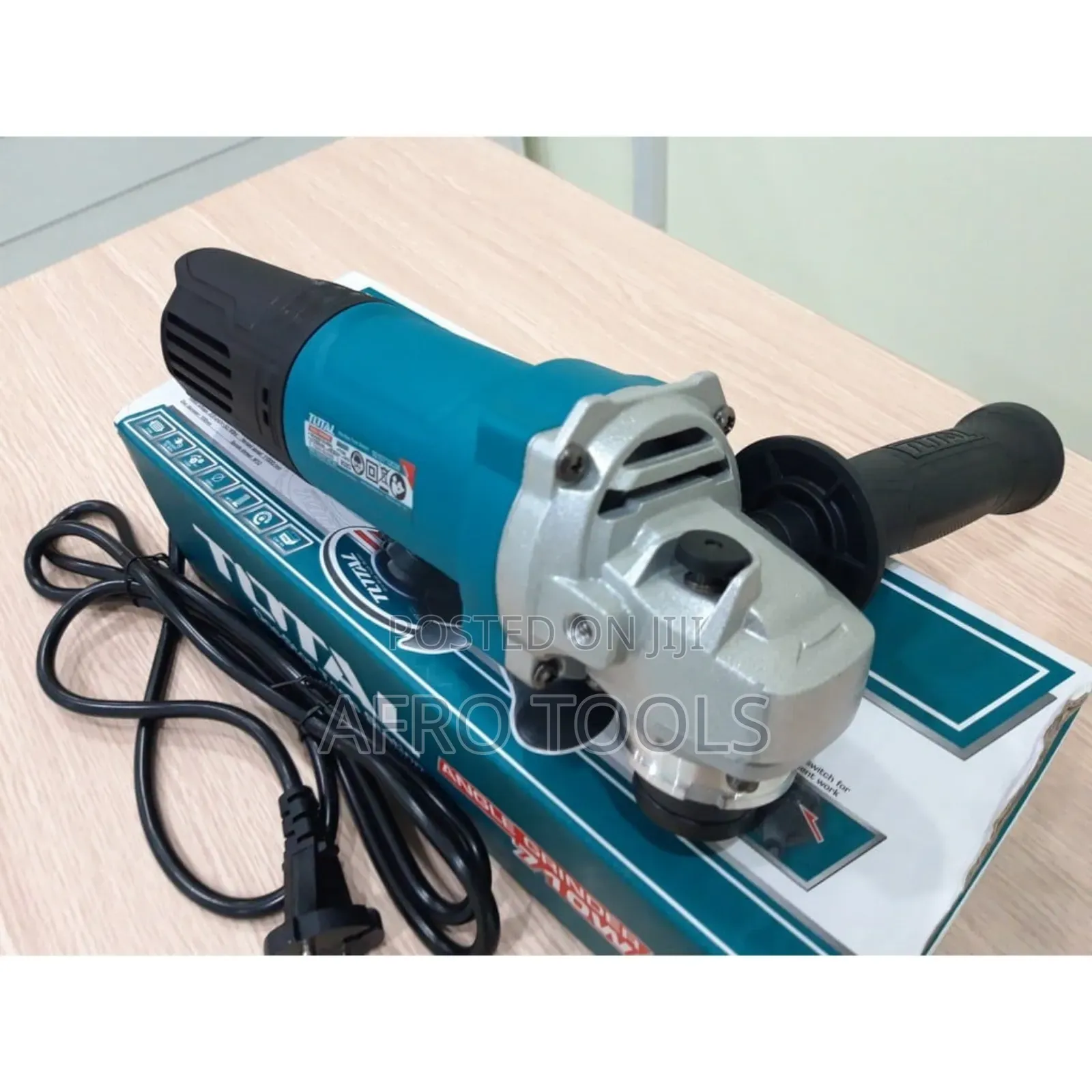 Total 750W Electrical Grinder