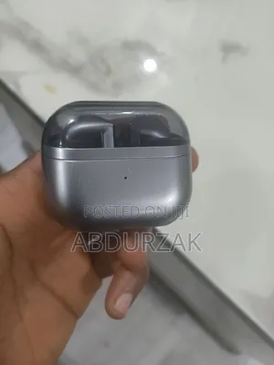 Samsung Galaxy Buds 3