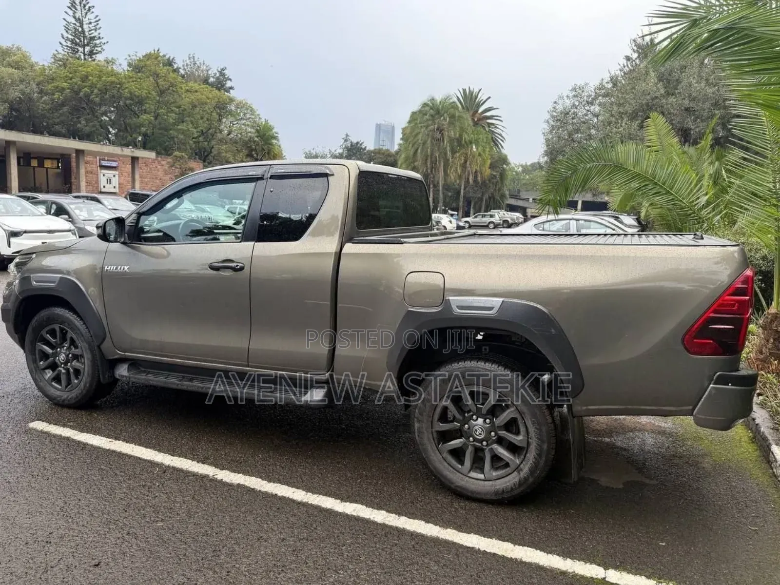 Toyota Hilux 2021 Gray