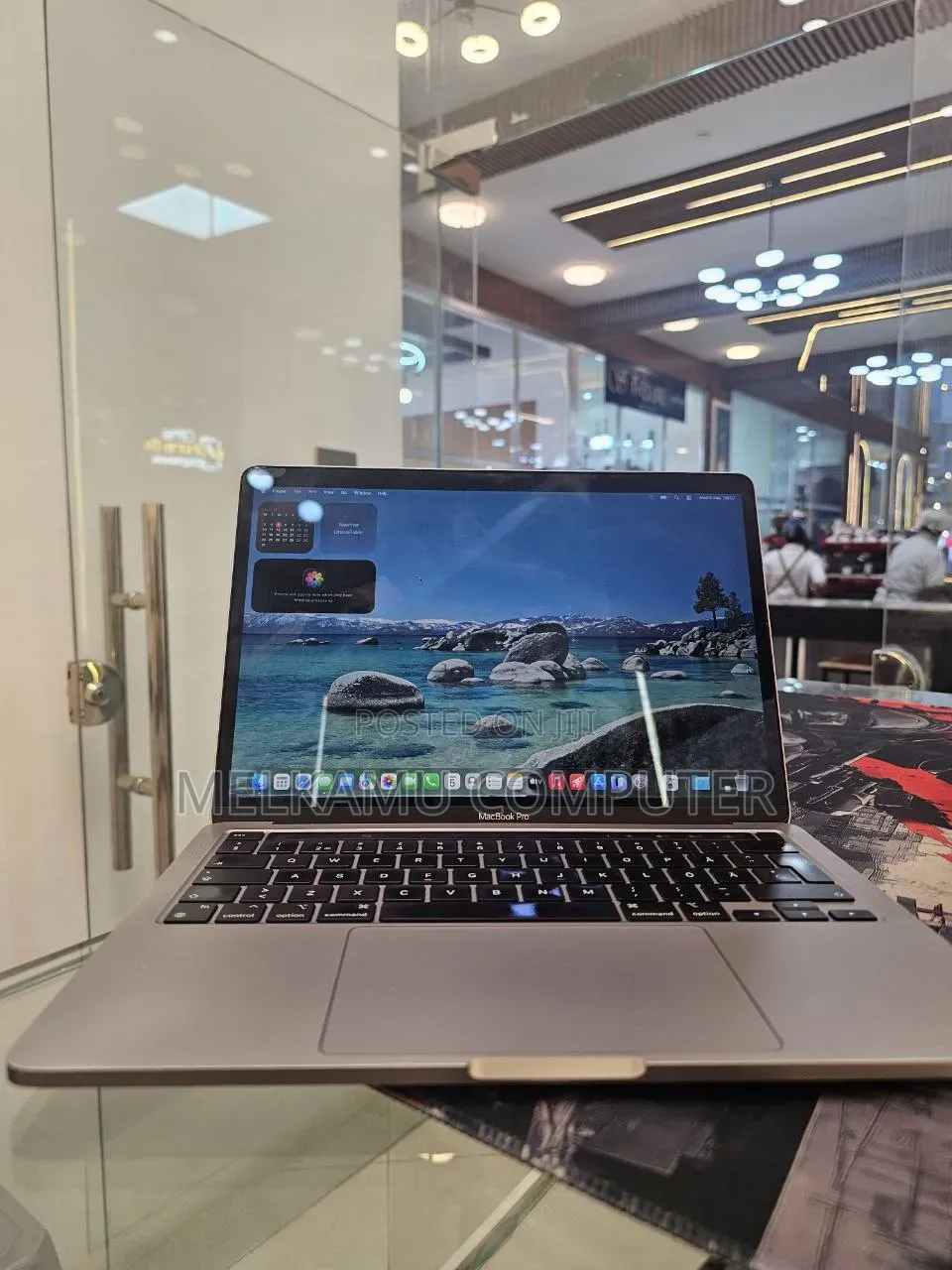 New Laptop Apple MacBook Pro 2021 M1 16GB Apple M1 SSD 256GB