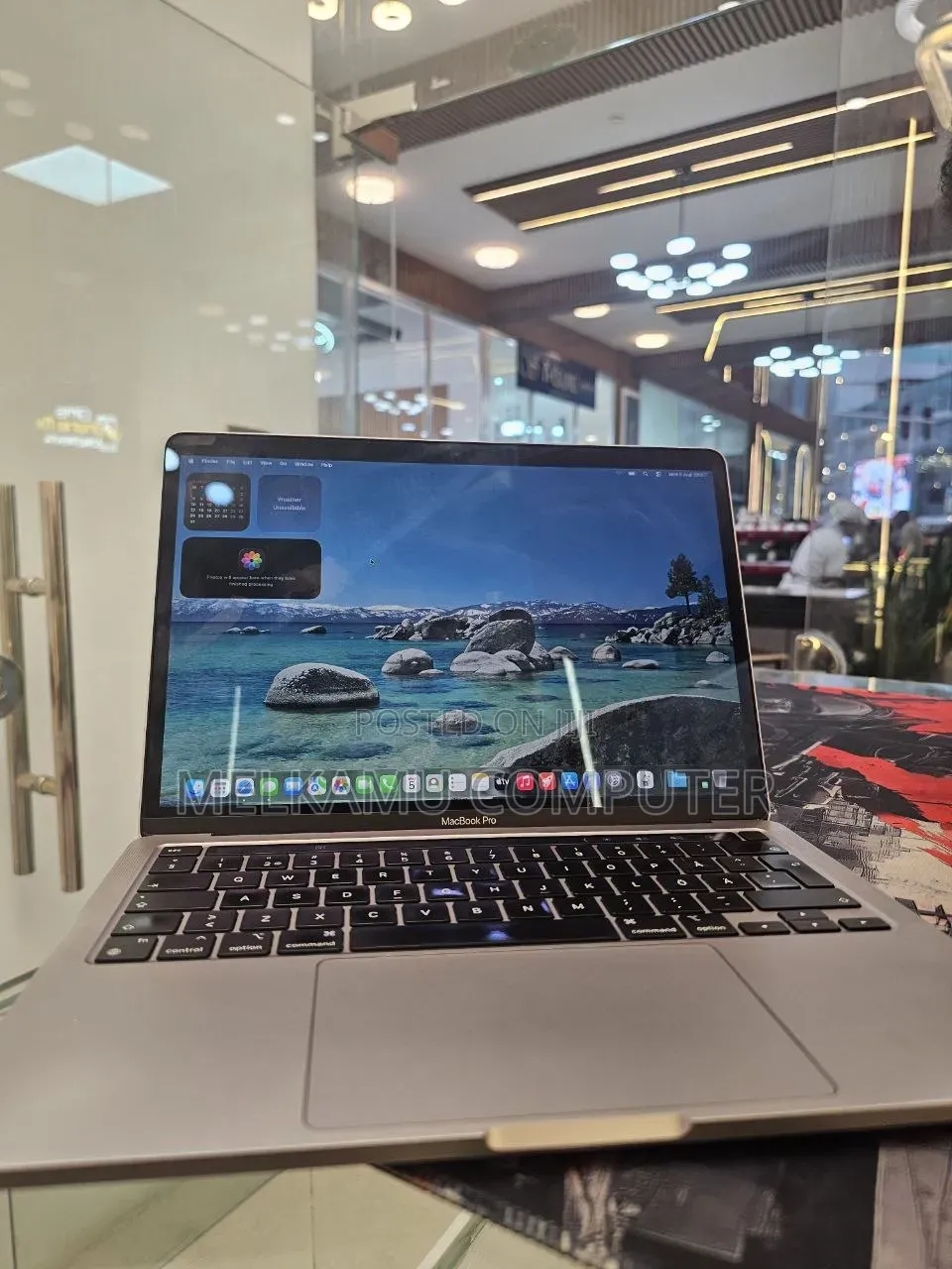 New Laptop Apple MacBook Pro 2021 M1 16GB Apple M1 SSD 256GB