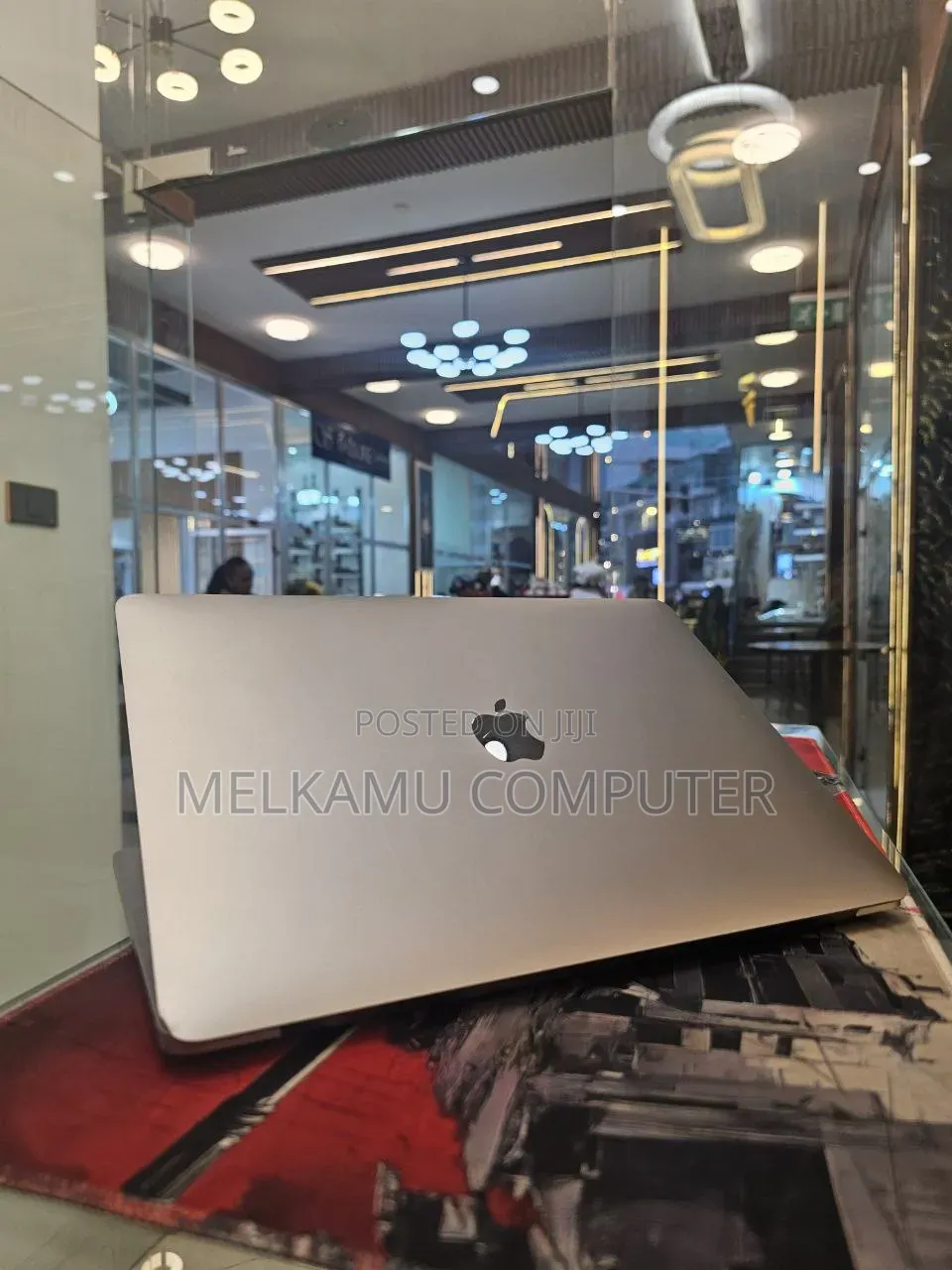 New Laptop Apple MacBook Pro 2021 M1 16GB Apple M1 SSD 256GB