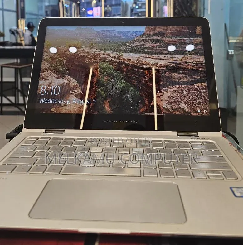 New Laptop HP Spectre X360 8GB Intel Core i5 SSD 256GB