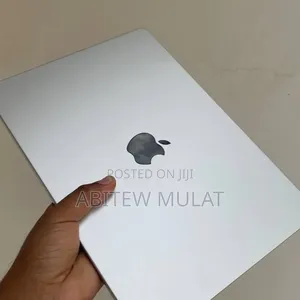 New Laptop Apple MacBook Pro 2024 M4 16GB Apple M4 Pro SSD 512GB