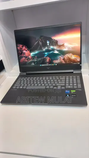 New Laptop HP Victus 16 16GB Intel Core i7 SSD 1T