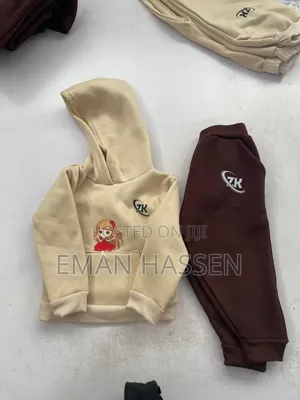 የልጆች ኮንፕሌት ልብሶች