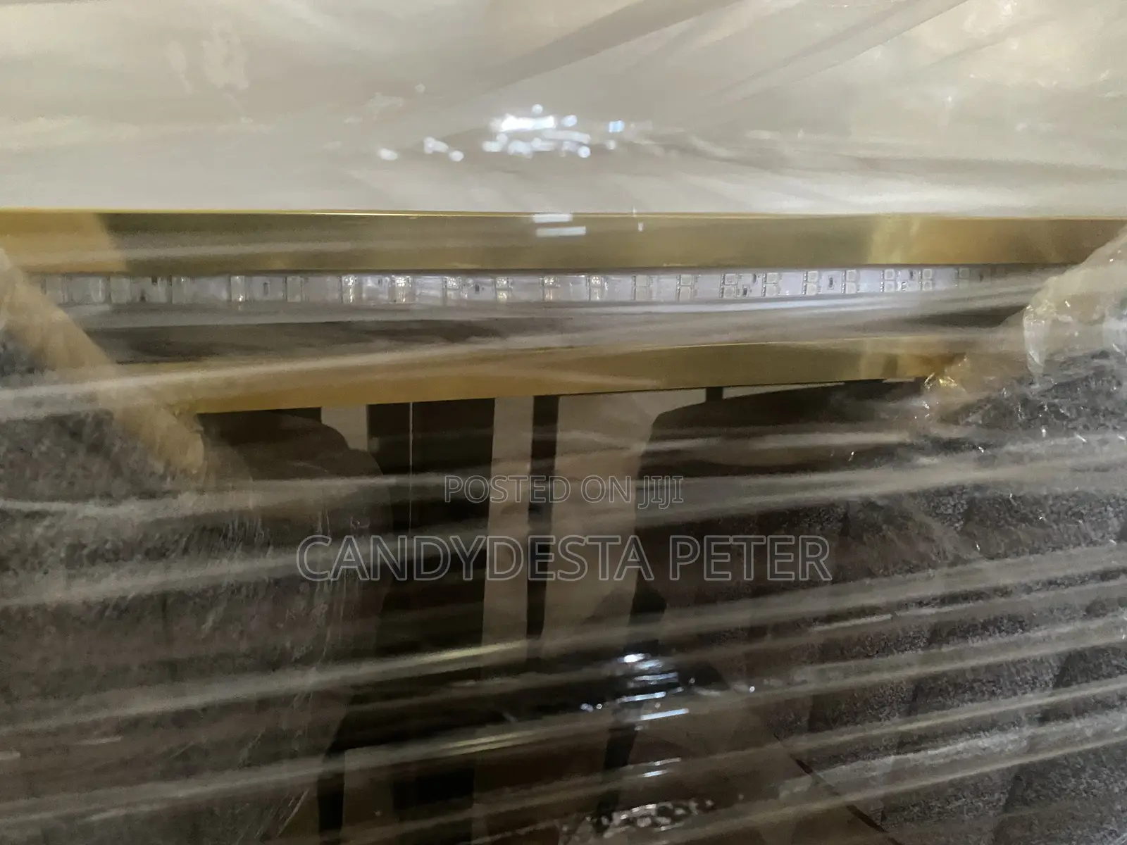 Dinning Table