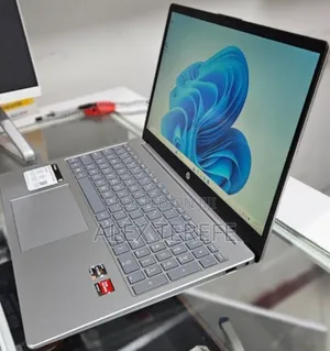 New Laptop HP Stream Notebook 16GB AMD Ryzen 5 SSD 256GB