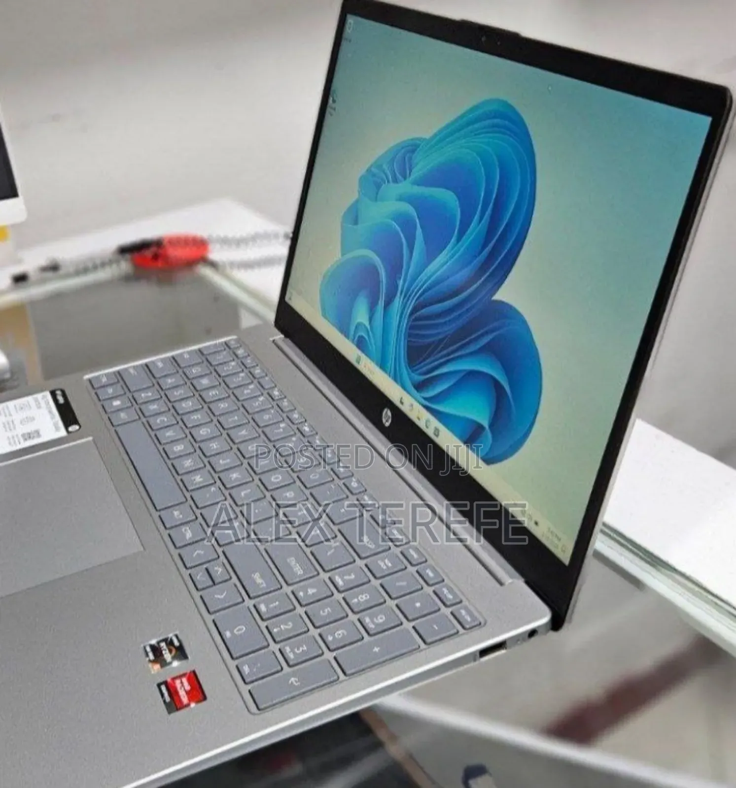 New Laptop HP Stream Notebook 16GB AMD Ryzen 5 SSD 256GB