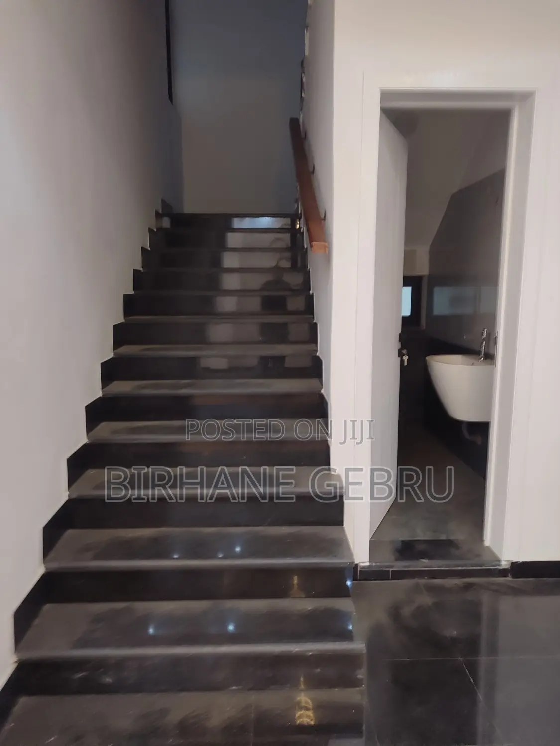 8bdrm House in G+2+ Teracce, Bole for sale