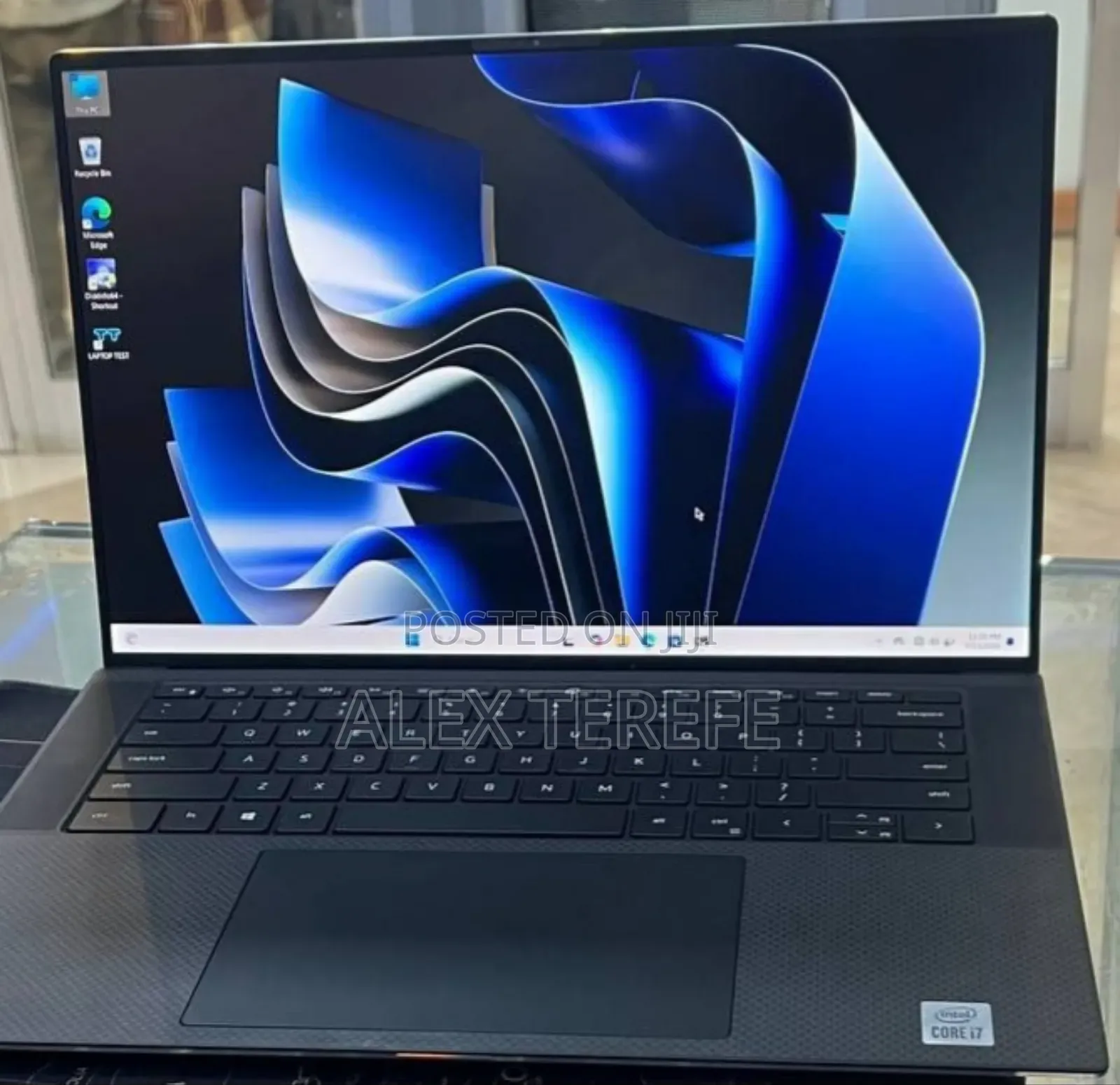 New Laptop Dell XPS 15 9500 16GB Intel Core i7 SSD 512GB