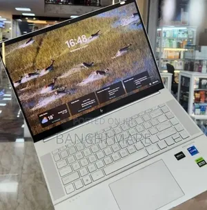 New Laptop HP Envy 16 Gaming 16-h1023dx 12GB Intel Core i7 SSD 512GB